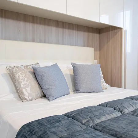 Luxury Penthouse, * Olbia